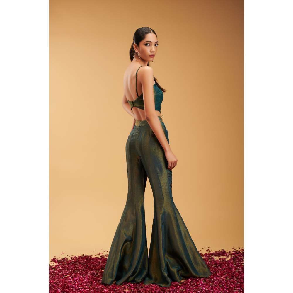 RIRASA Green Shoulder Straps Floral Embroidered Crop Top