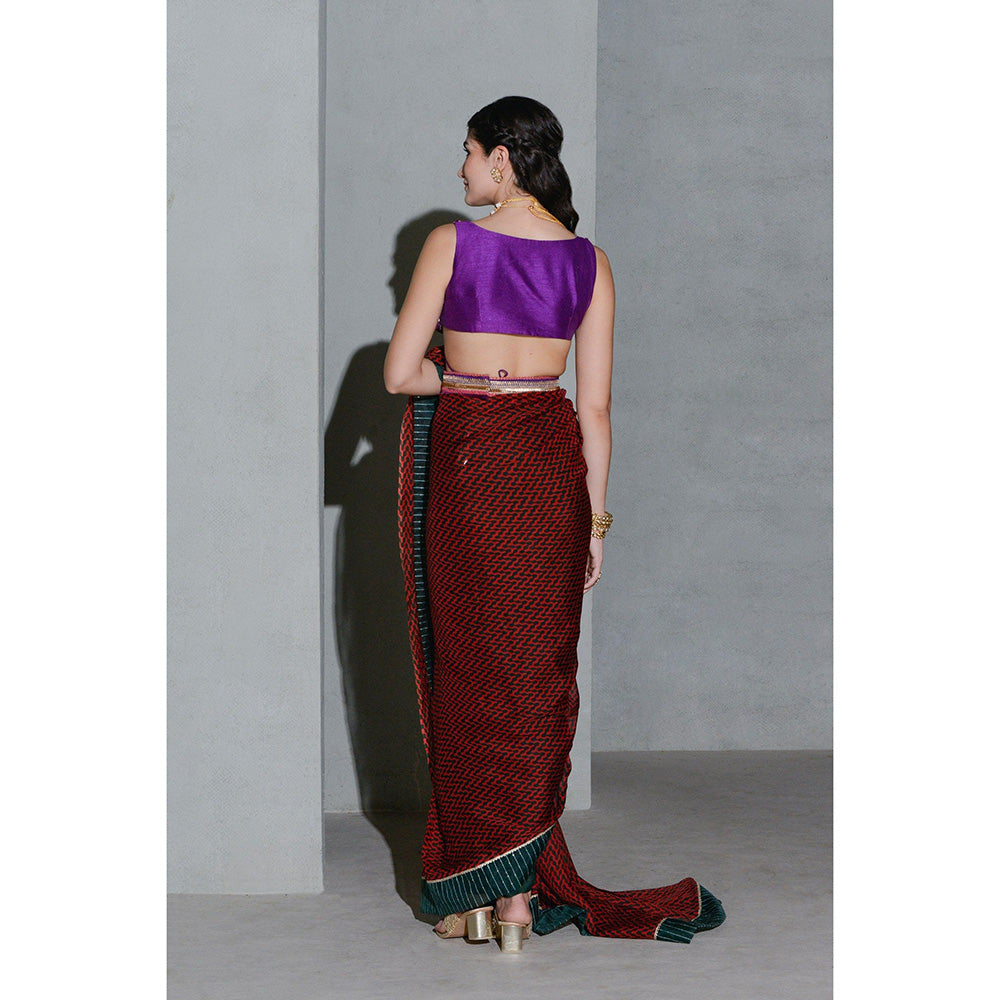 Rishi & Vibhuti Forest Saree with Stitched Blouse and Belt (Set of 3)