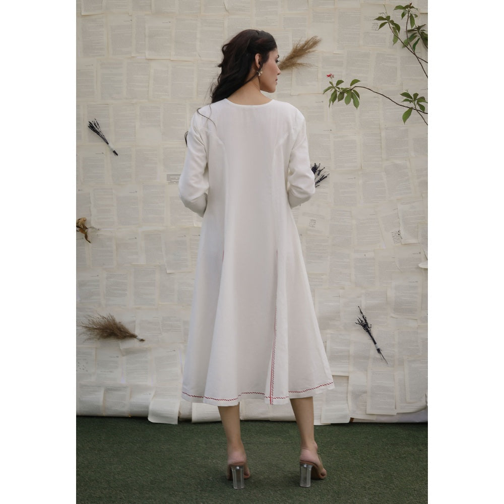 Ruhm White Rangrez Dress