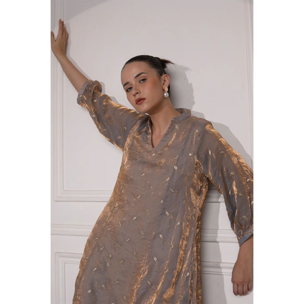 Ruhm Tint Brown Long Dress for Card Parties