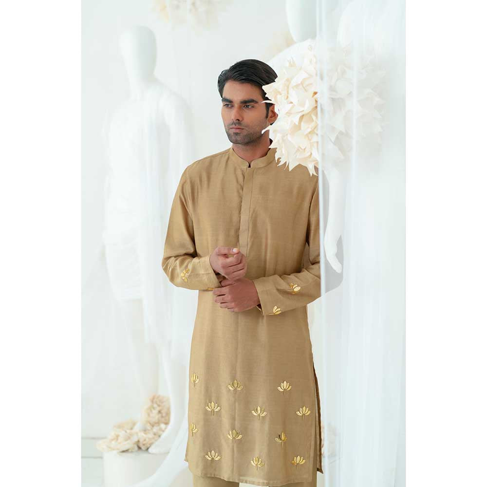 Runit Gupta Lotus Bliss Kurta with Churidar (Set of 2)