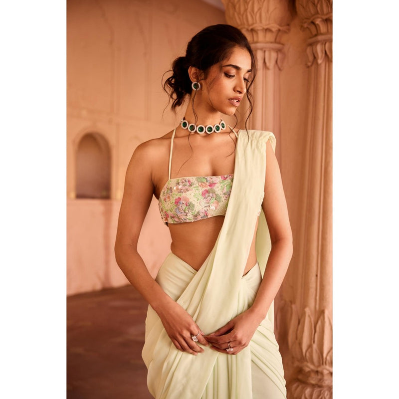 Saanjh by Lea Yasira Pastel Green Georgette Pre-Stitched Saree with Stitched Blouse
