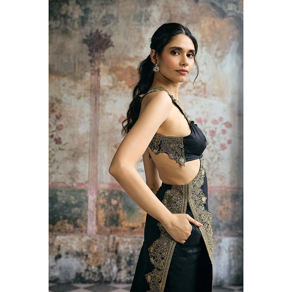 Saanjh by Lea Kaia Black Silk Embroidered Kurta With Pant And Dupatta