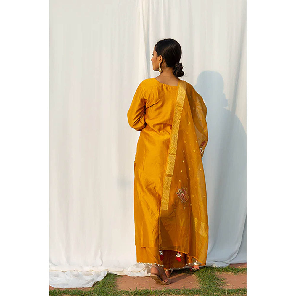 Saatvikei Lotus - Yellow Kurta with Pant and Dupatta (Set of 3)
