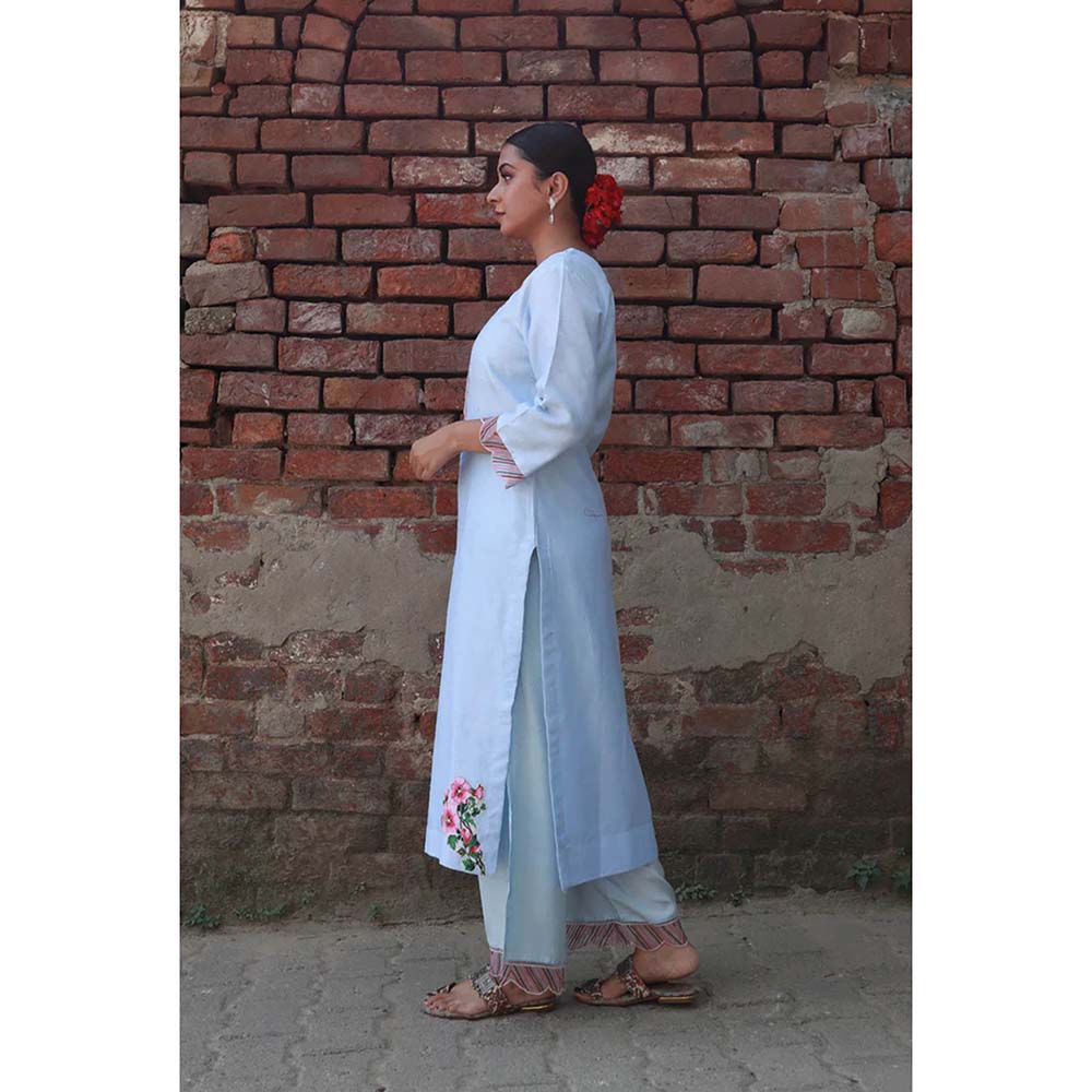 Saatvikei Vaidehi - Sky blue Kurta with Palazzo and Dupatta (Set of 3)
