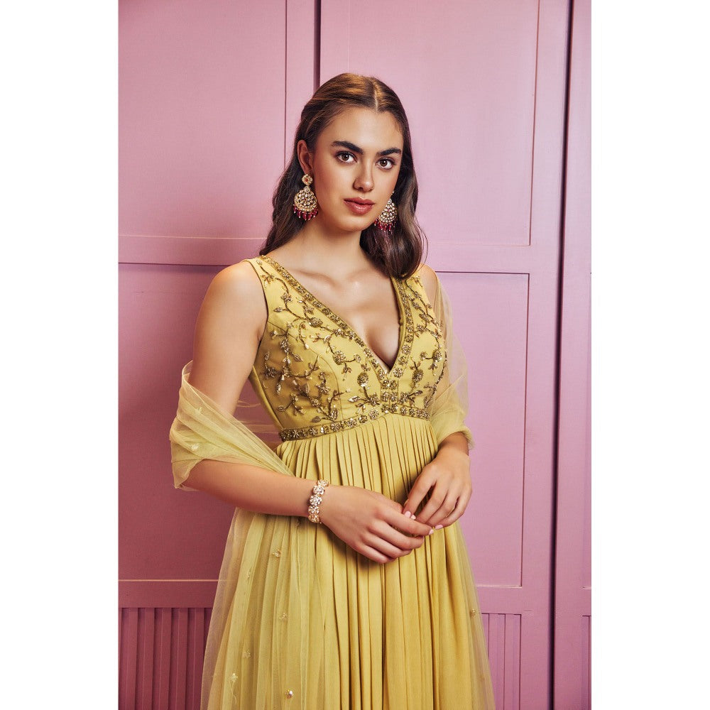 SAMMOHI BY MOKSHA & HIRAL Yellow Hand Embellished Anarkali With Dupatta (Set of 2)