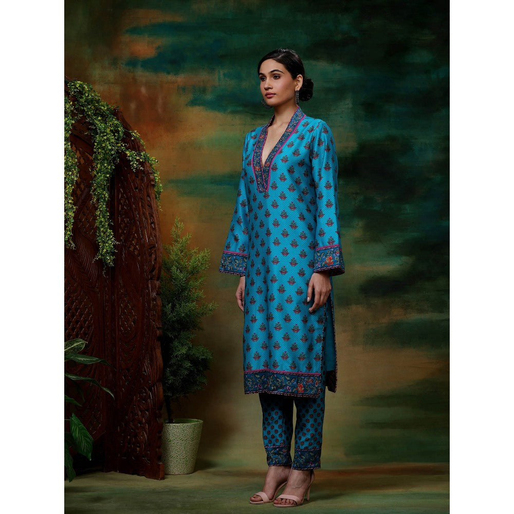Samvrih Blue Neelam Kurta with Pant and Dupatta (Set of 3)