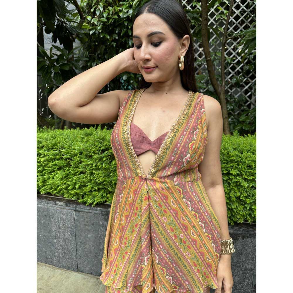 Sandhya Shah Mustard Aabha Co-Ord (Set of 2)