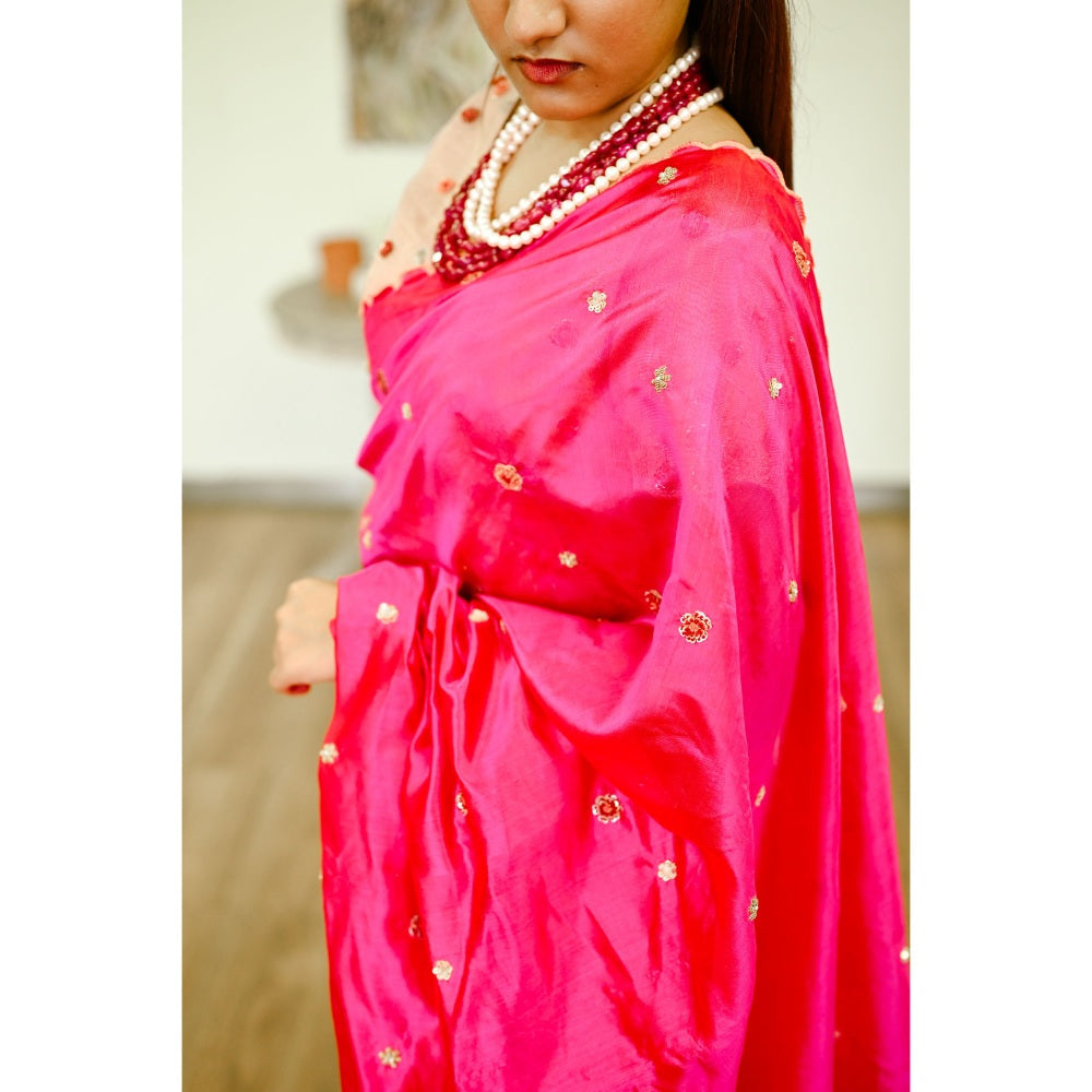 SARI KI ALMARI Fuchsia Handwoven Pure Silk Mixed Saree with Unstitched Blouse