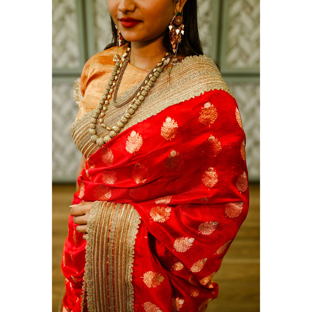 SARI KI ALMARI Red Pure Silk Saree with Unstitched Blouse