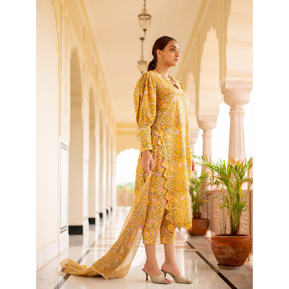 SHAAKHA Yellow Floral Printed Balloon Sleeve V-Neck Kurta With Pant & Dupatta (Set of 3)