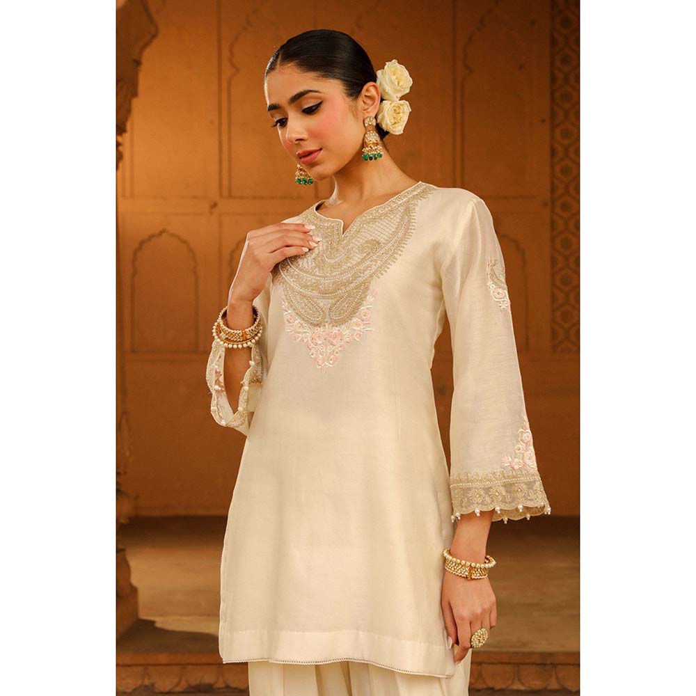 Sheetal Batra Ivory Short Kurta With Salwar (Set of 2)