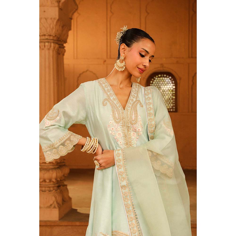 Sheetal Batra Green Short Kurta With Salwar And Dupatta (Set of 3)