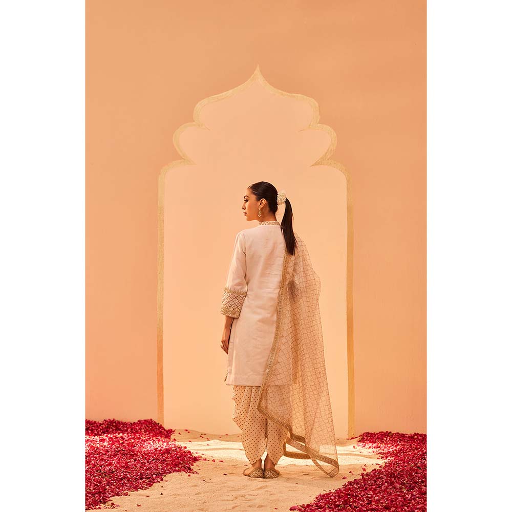Sheetal Batra Daisy Ivory Kurta With Dhoti And Dupatta (Set of 3)