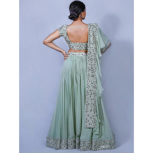 Shahmeen Husain Green Embellished Lehenga And Choli With Dupatta (Set of 3)