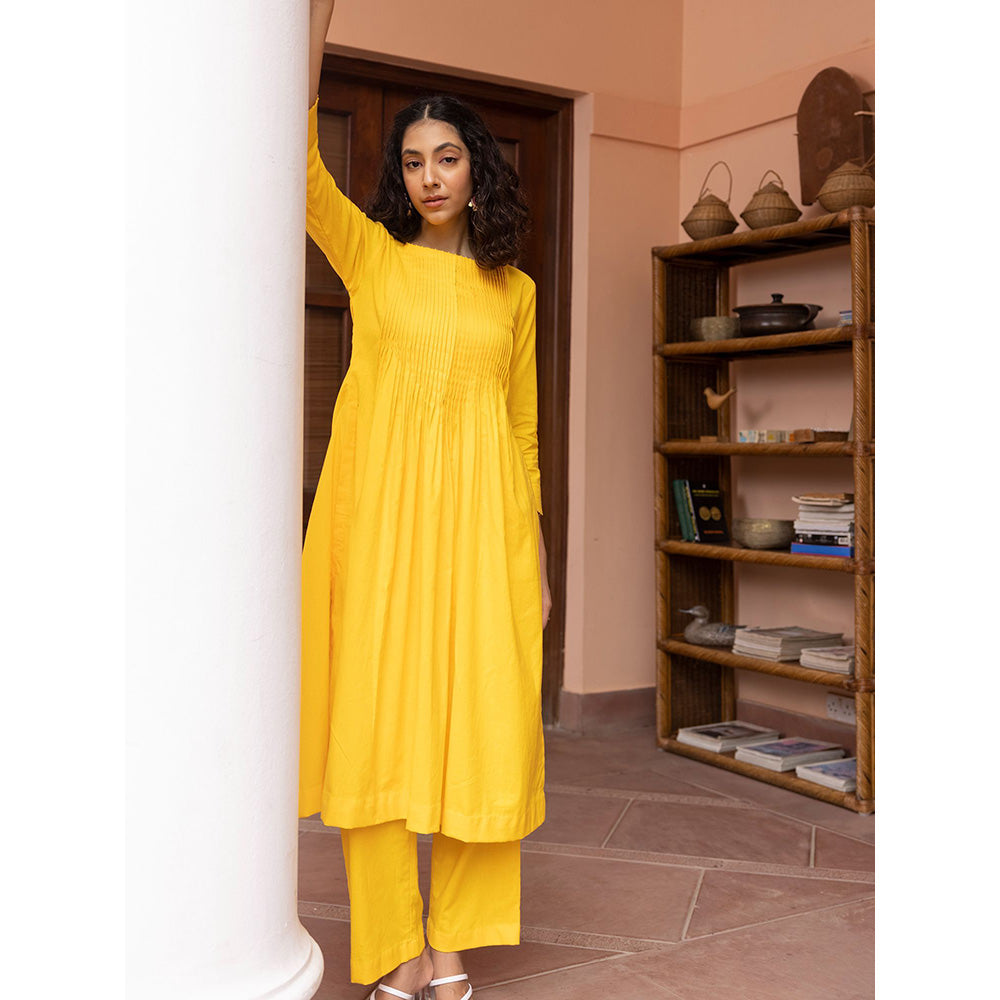 Shibui Santorini Yellow Kurta and Pant (Set of 2)