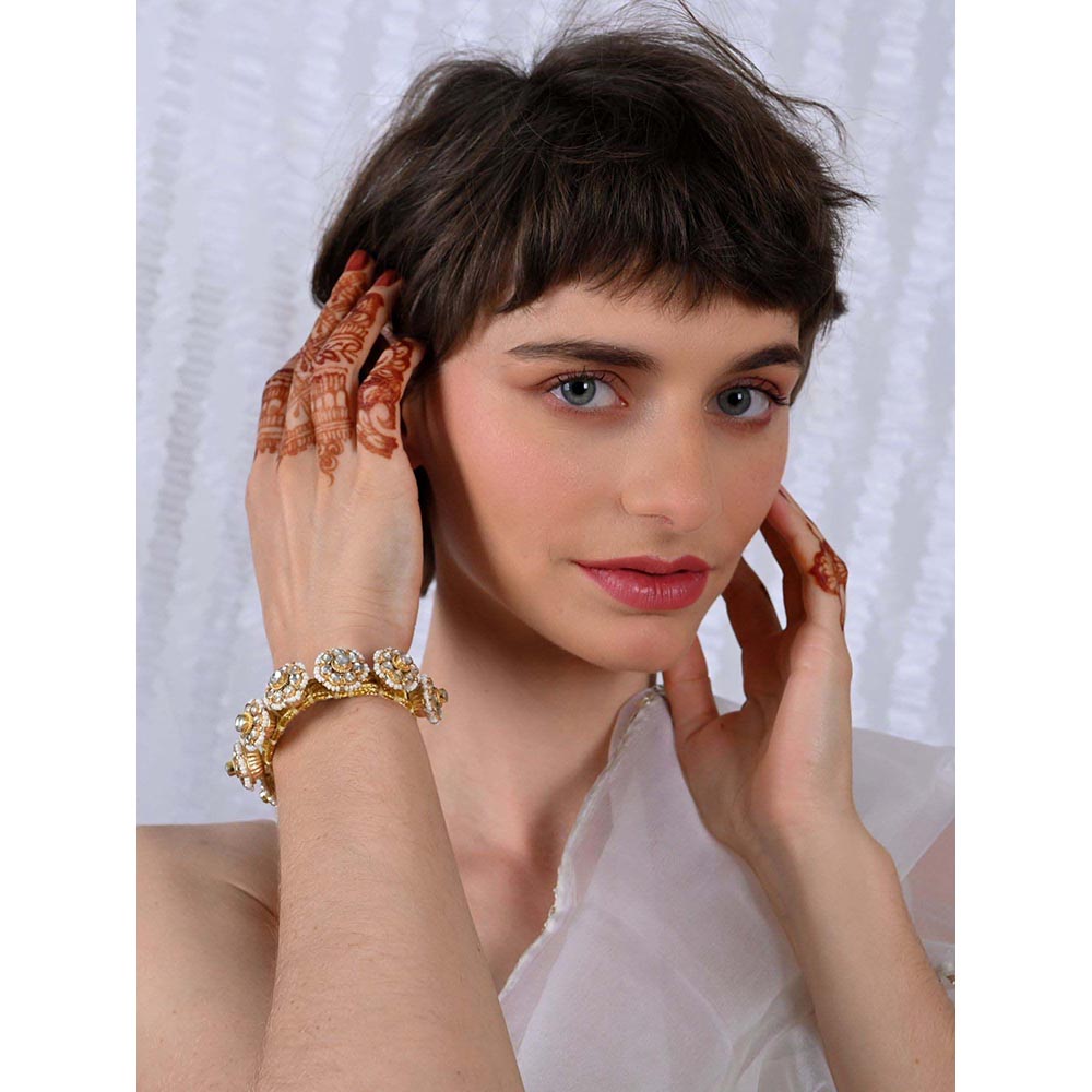 Shlok Jewels Women White 18K Gold Plated Jadau Kundan Pochi Bracelet