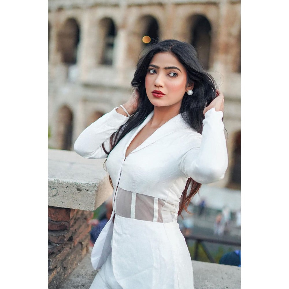 Label Simran Kochher White Sequin Clincher Co-Ord (Set of 2)