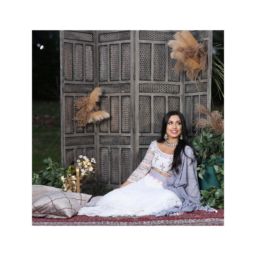 Simmi Guntaj White Zellij Lehenga with Blouse, Dupatta and Belt (Set of 4)