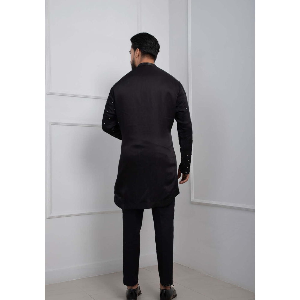 SMRITI Black Zipper Kurta with Pant