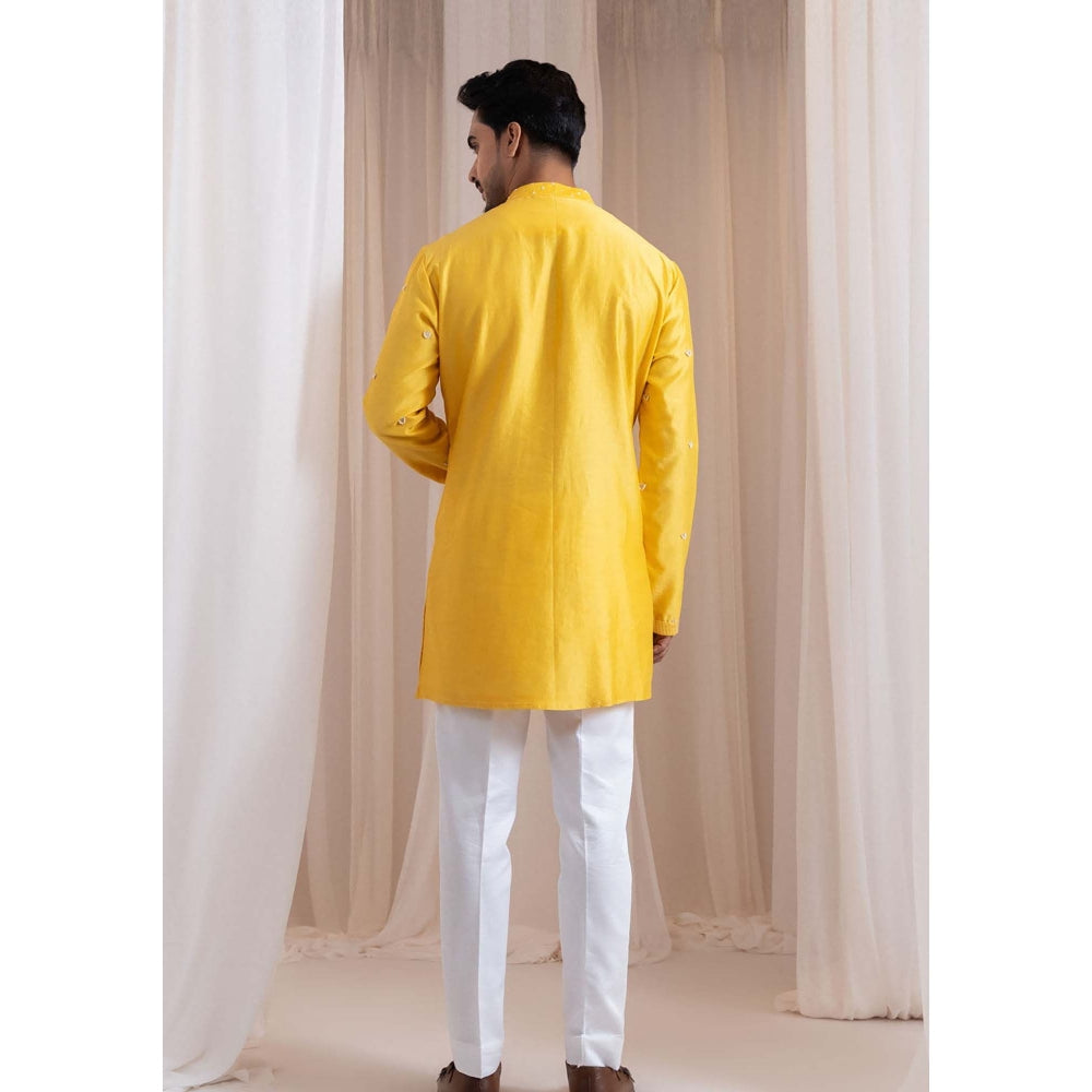 SMRITI Yellow Pintucks Kurta And Pant