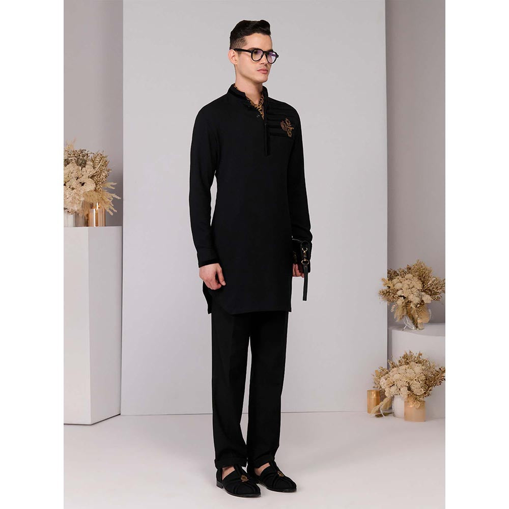 S&N by Shantnu Nikhil Black Kurta with Velvet Engraved Panel