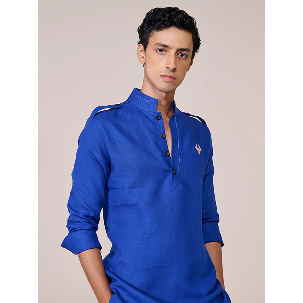 S&N by Shantnu Nikhil Racer Blue Linen Slim Fit Kurta