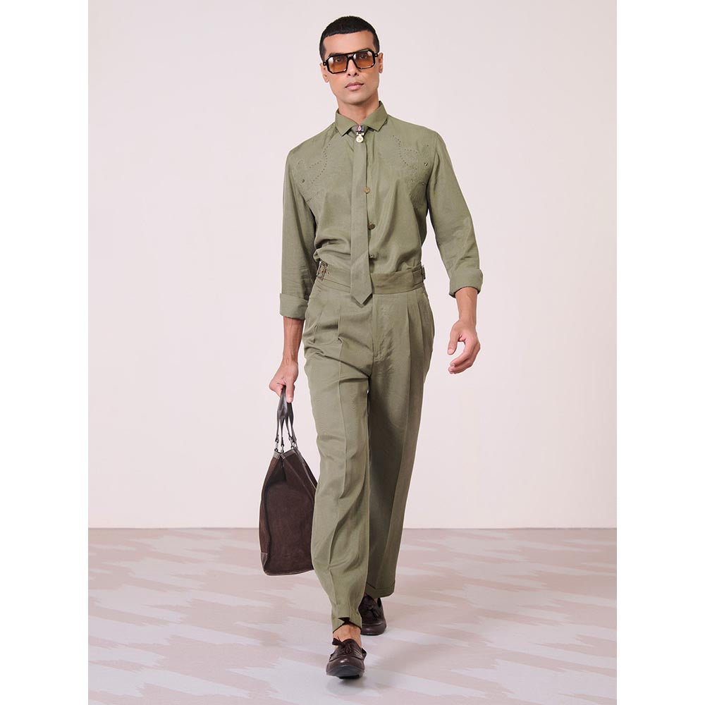 S&N by Shantnu Nikhil Cross Flap Olive Trouser