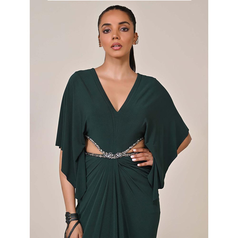 S&N by Shantnu Nikhil Women Green Jersey Solid Gown