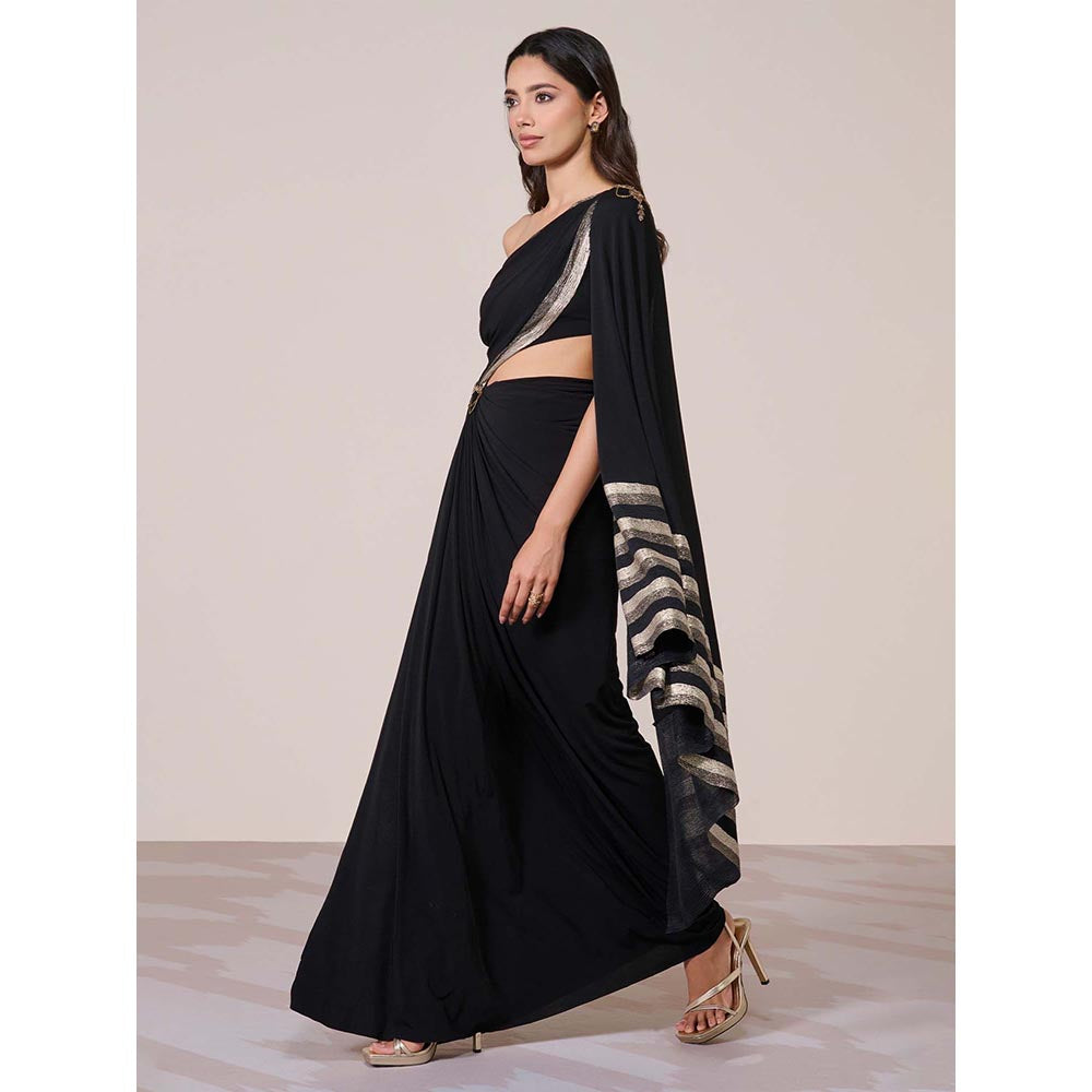 S&N by Shantnu Nikhil Women Black Jersey Solid Gown