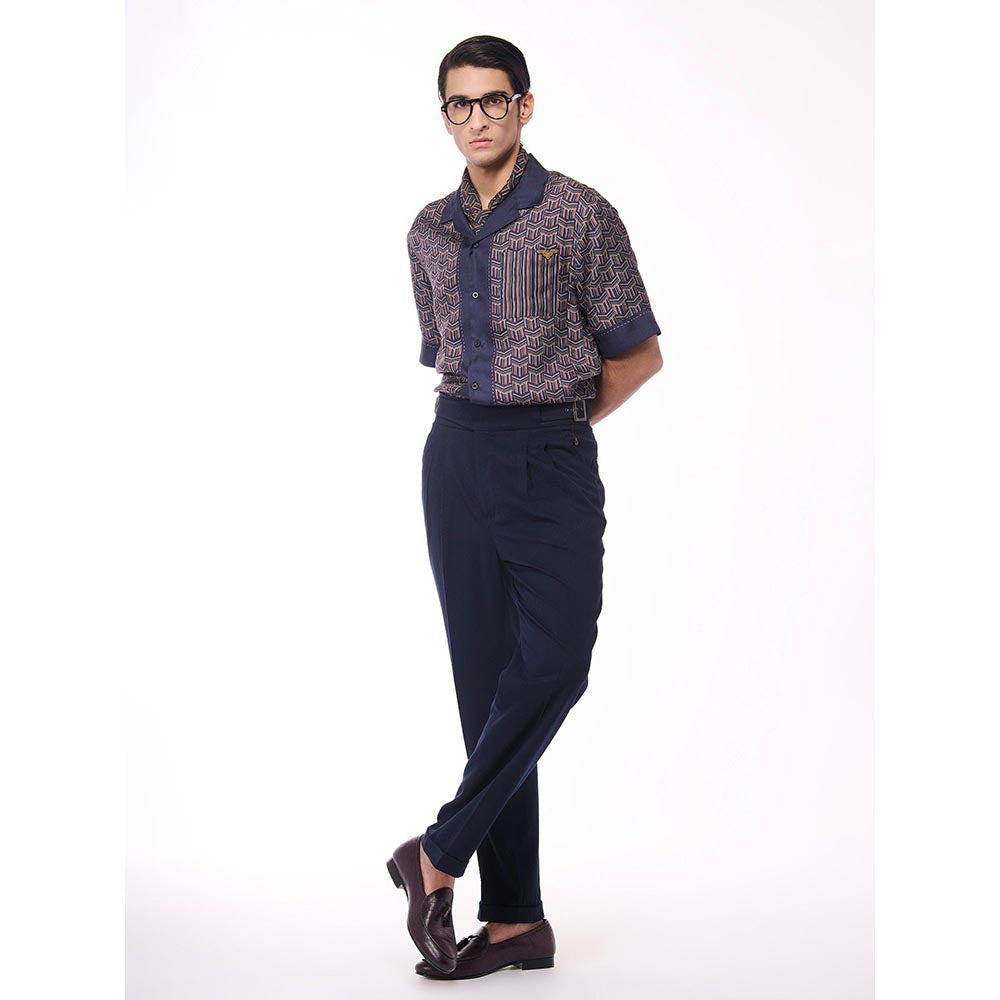 S&N by Shantnu Nikhil Men Navy Blue Silk Geometric Shirt
