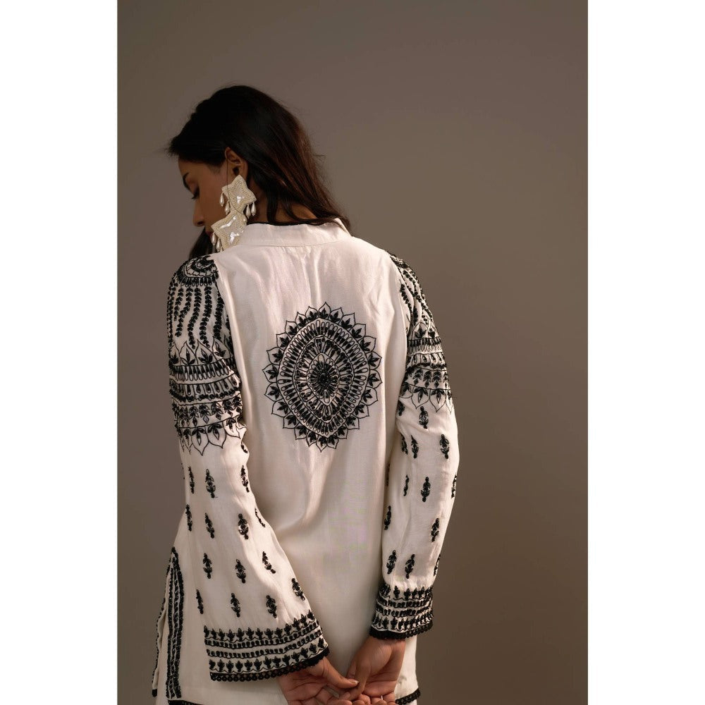 Sonia Khatri White Majestic Silhouette Surti with Palazzo (Set of 2)