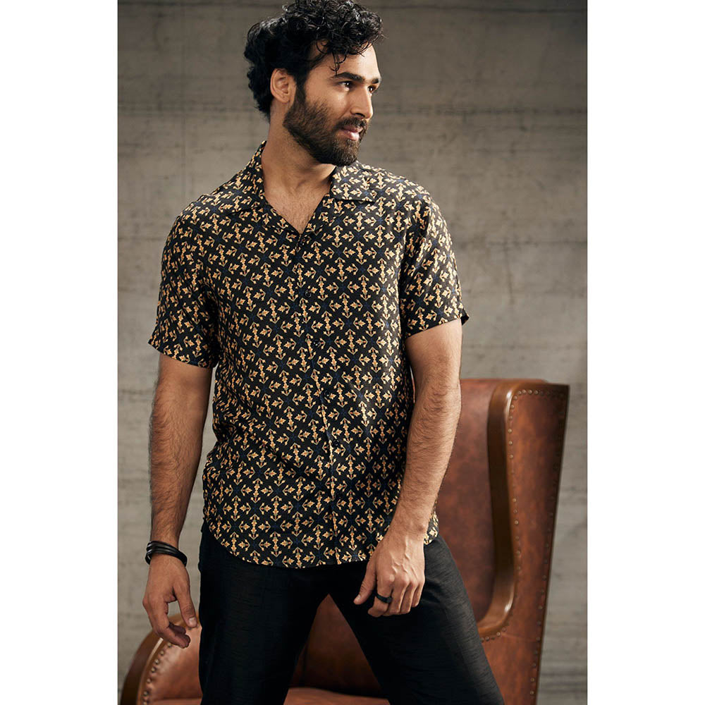 Soup by Sougat Paul Zahra Printed Shirt with Pant (Set of 2)
