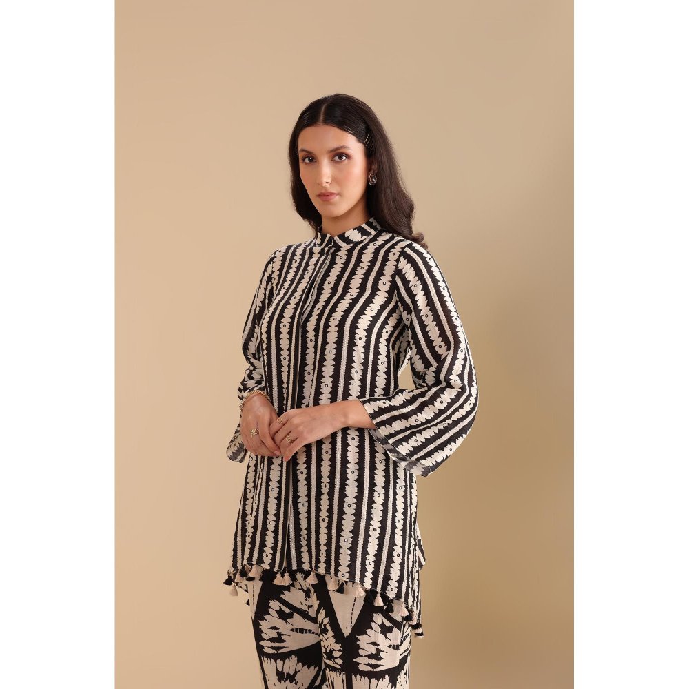 Soup by Sougat Paul Black Naqsh Embellished Shirt with Pant (Set of 2)