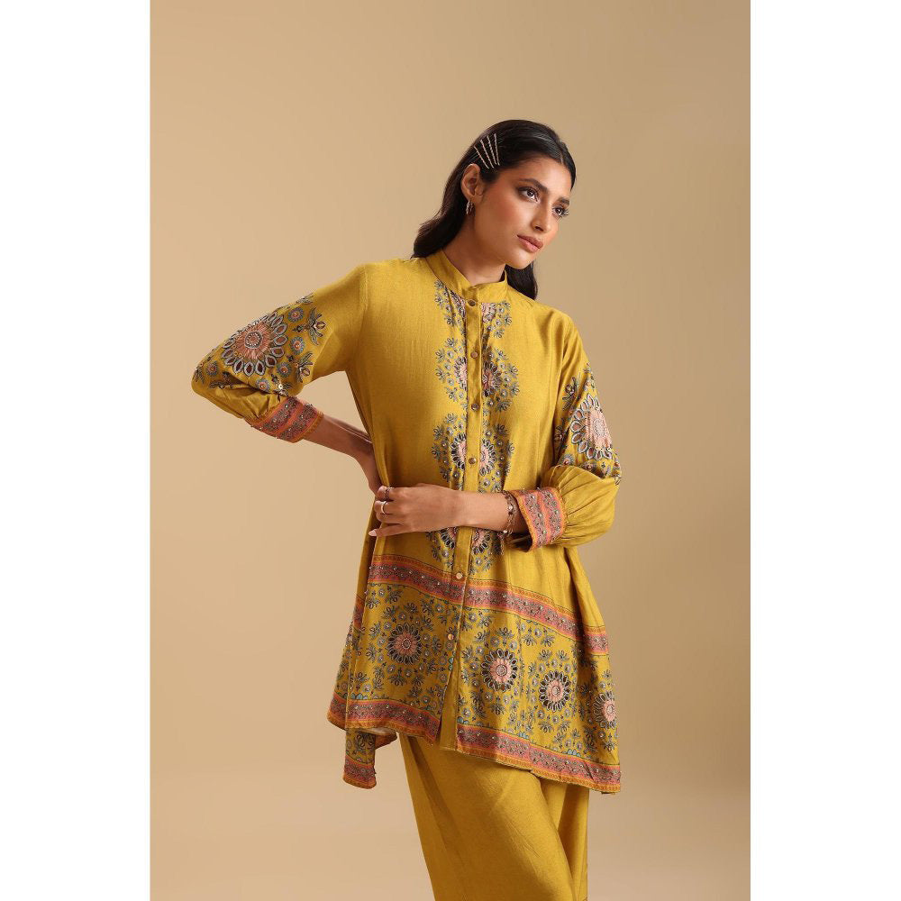 Soup by Sougat Paul Yellow Eraya Embellished Co-Ord (Set of 2)