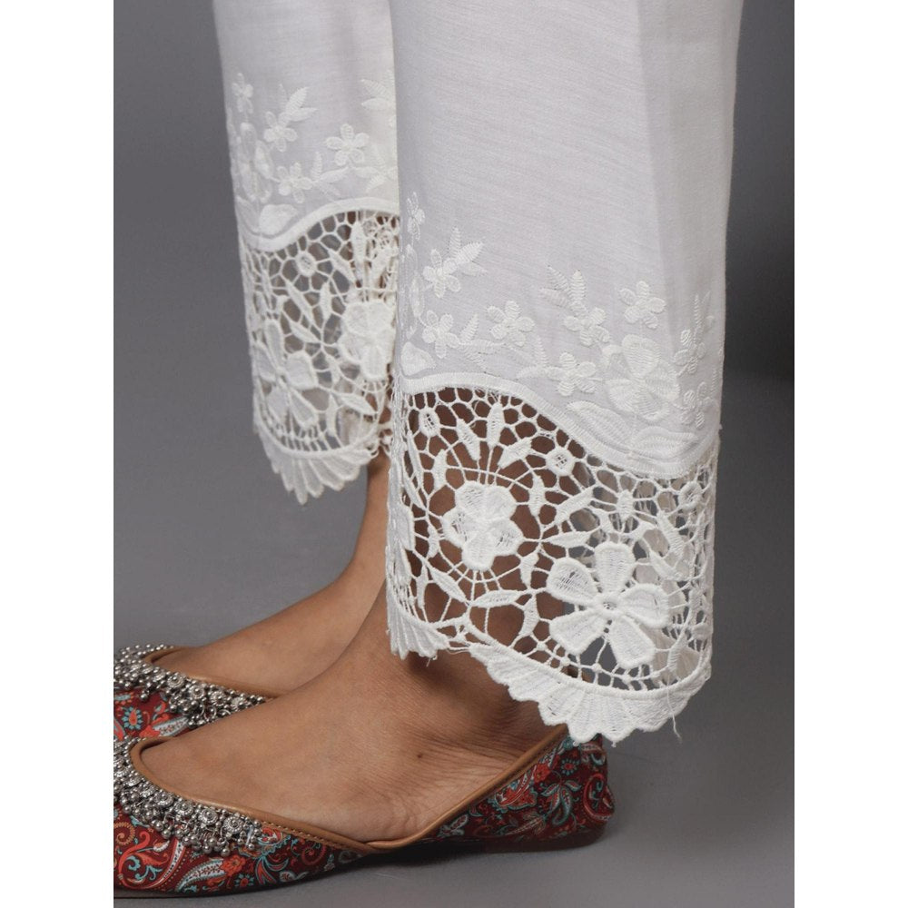 Spring Soul Cotton Ankle Length In Lace and Cutwork Fabric Pant