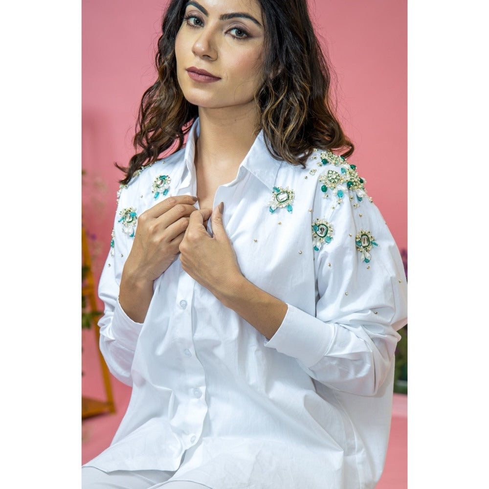 SUBTLE White Hoor Shirt
