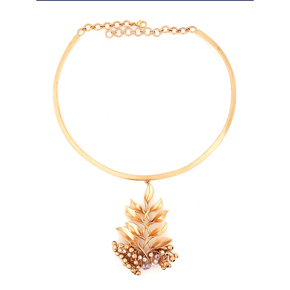 Suhani Pittie Gold Plated Haslee With Fucus Leaf And Pearl Reef Pendant