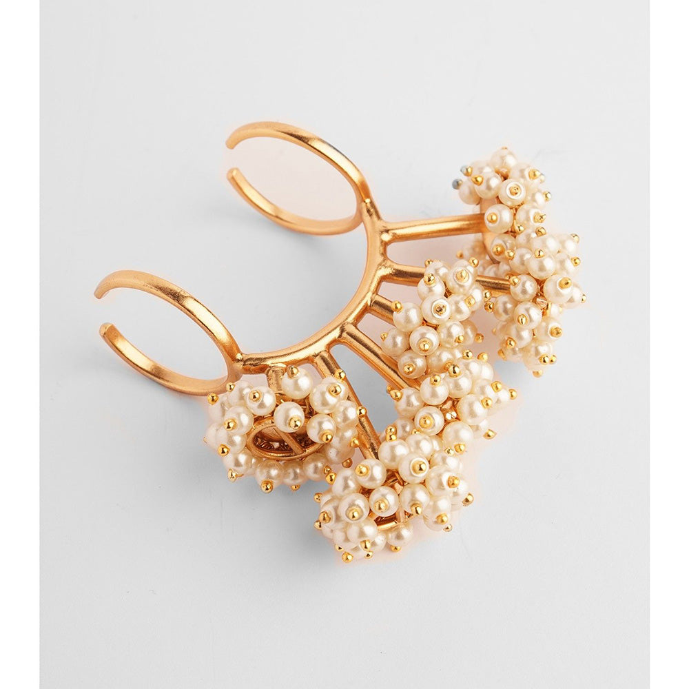 Suhani Pittie Pearl Bunch High Ring