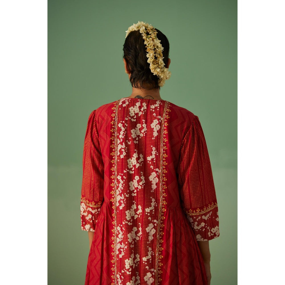 Surbhi Gupta Red Antifit Kurta and Trouser (Set of 2)