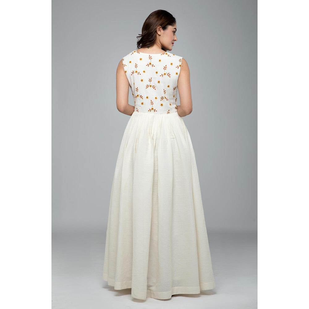 S & V designs Yellow Embroidered Floor Length Sleeveless Gown with Jacket (Set of 2)