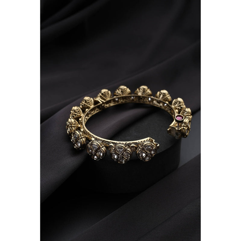 SWABHIMANN Gold Polki White Kada