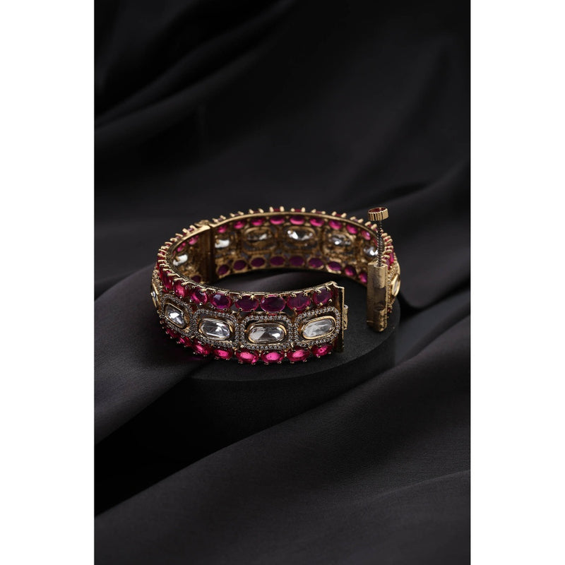 SWABHIMANN Multi-Color Polki Kada