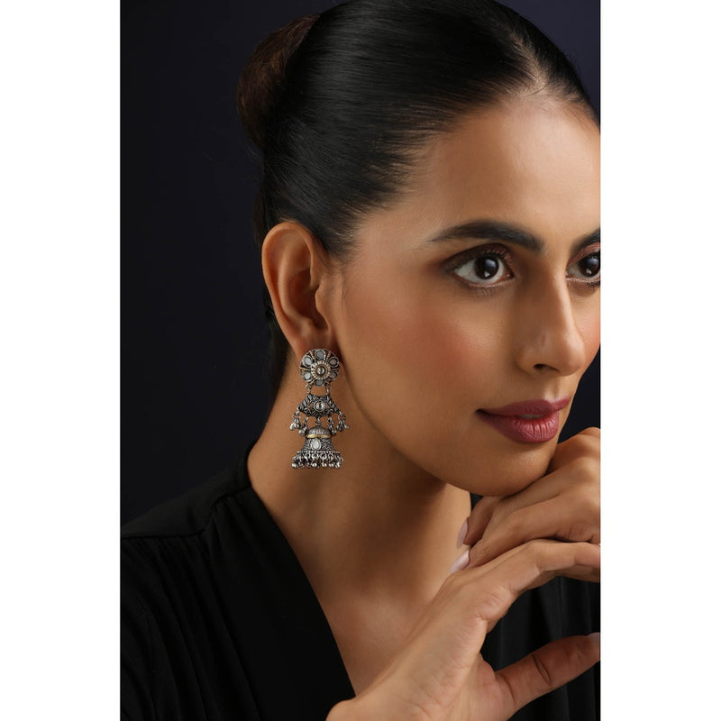 SWABHIMANN Silver Kundan Jhumka Earrings