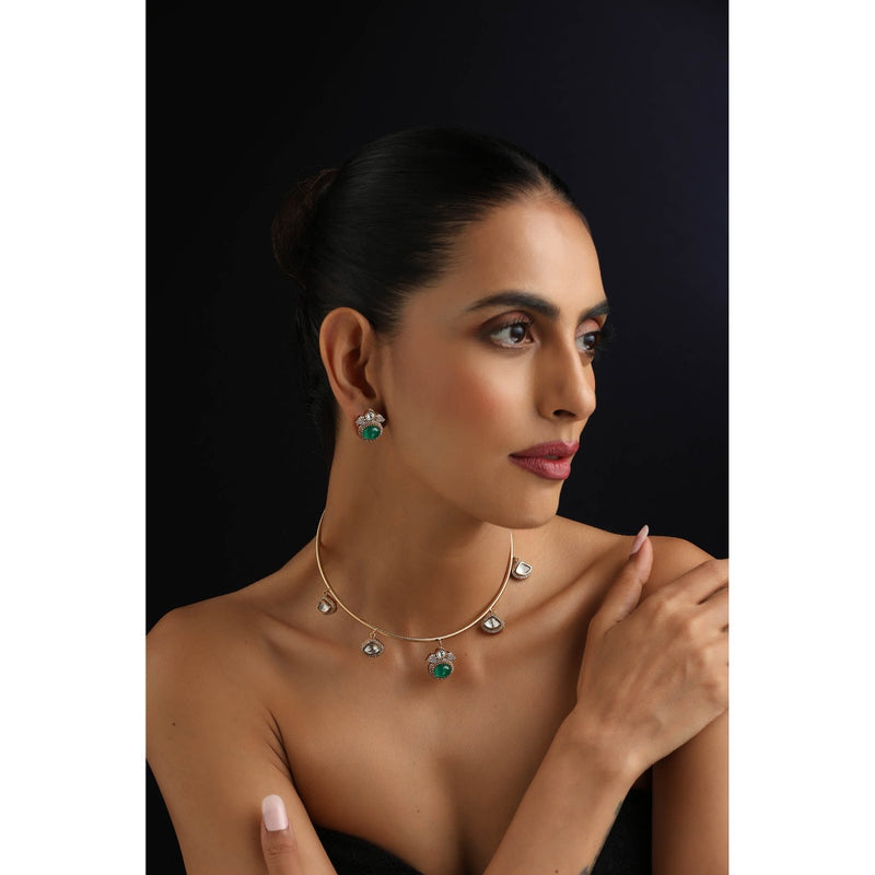 SWABHIMANN Emerald Hasli Necklace with Earrings - Green