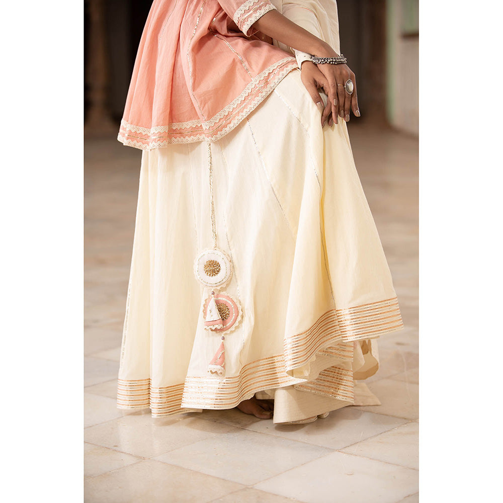 Taraasi Chandni Cream Mulmul Cotton Kalidar Kurti with Ghaghra & Dupatta (Set of 3)