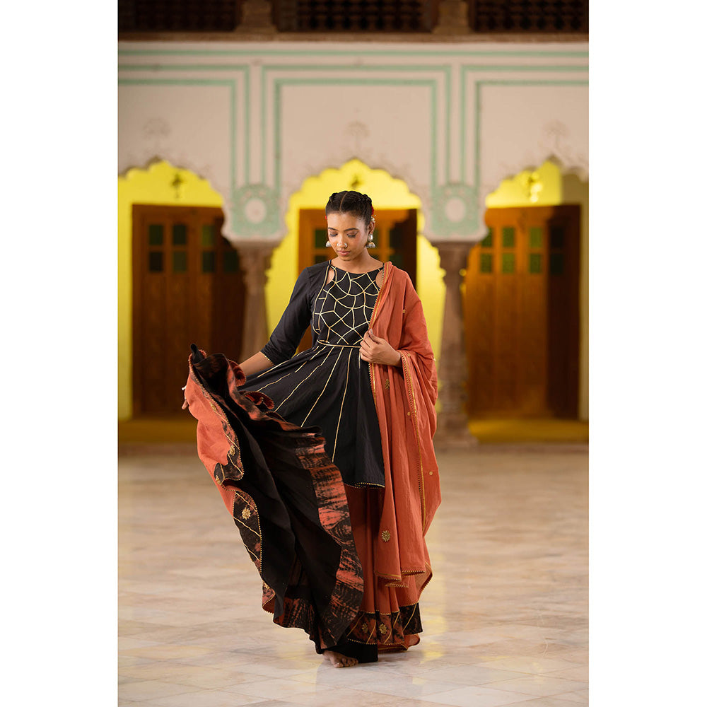 Taraasi Nakhrali Rust Mulmul Cotton Kalidar Kurti with Ghaghra & Dupatta (Set of 3)