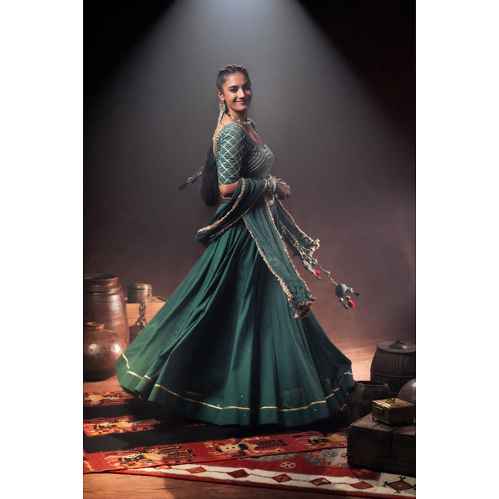 Taraasi Green Mulmul Cotton Crinkled Dupatta