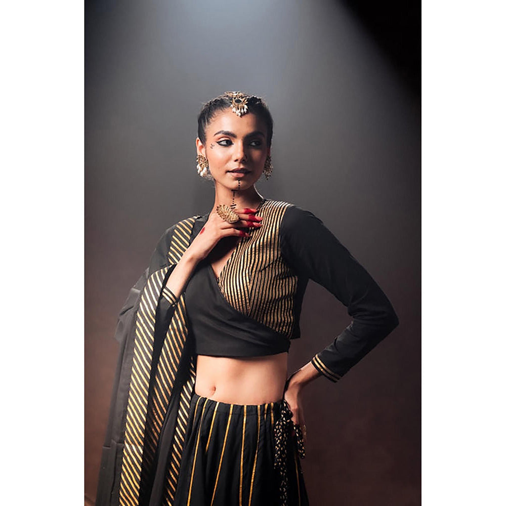 Taraasi Sunehri Koyal Black Mulmul Cotton Kalidar Ghaghara Skirt