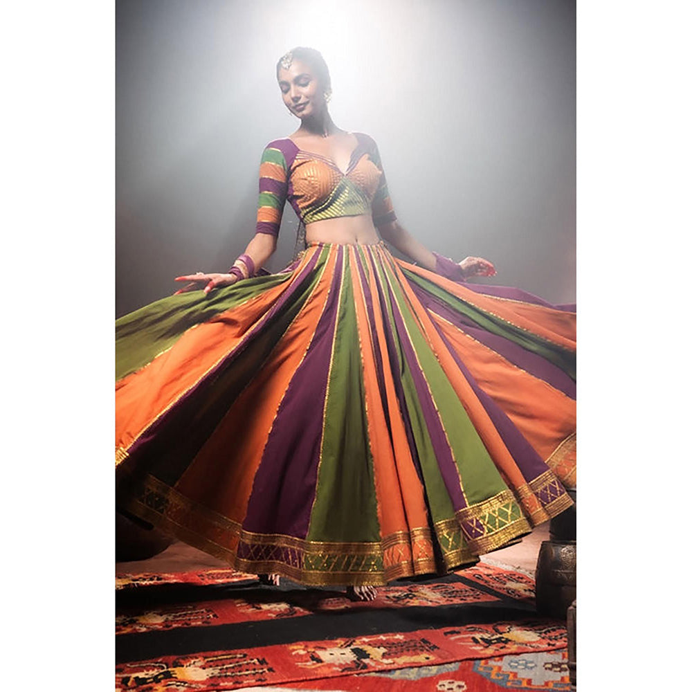 Taraasi Rangoli Multicolor Mulmul Cotton Kalidar Ghaghara Skirt